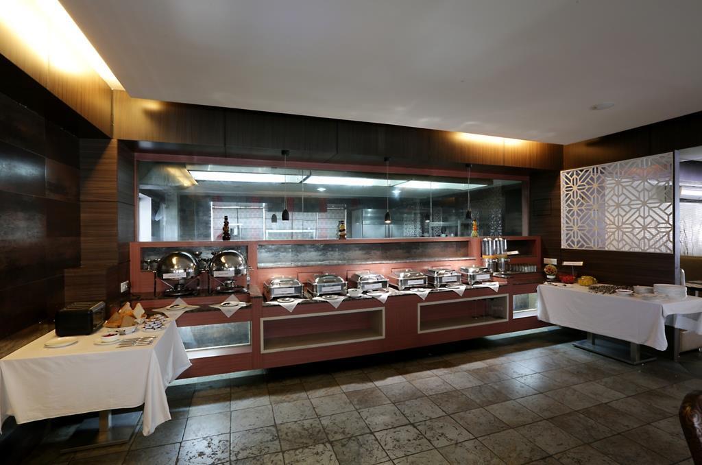 The Contour Hotel Gauháti Kültér fotó