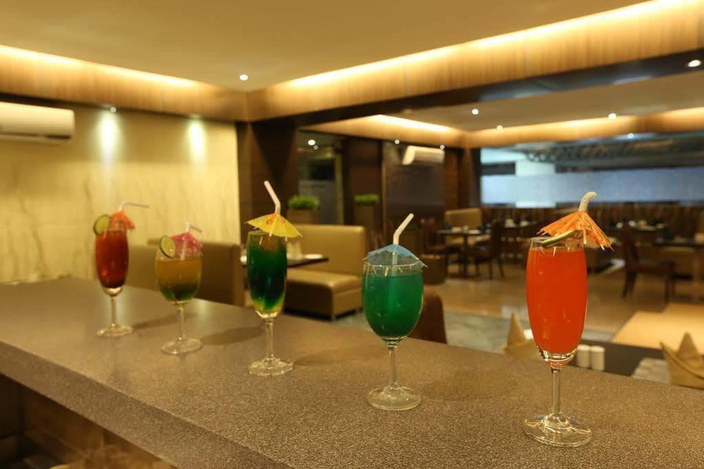 The Contour Hotel Gauháti Kültér fotó